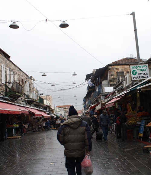 jerusalem market rainy day